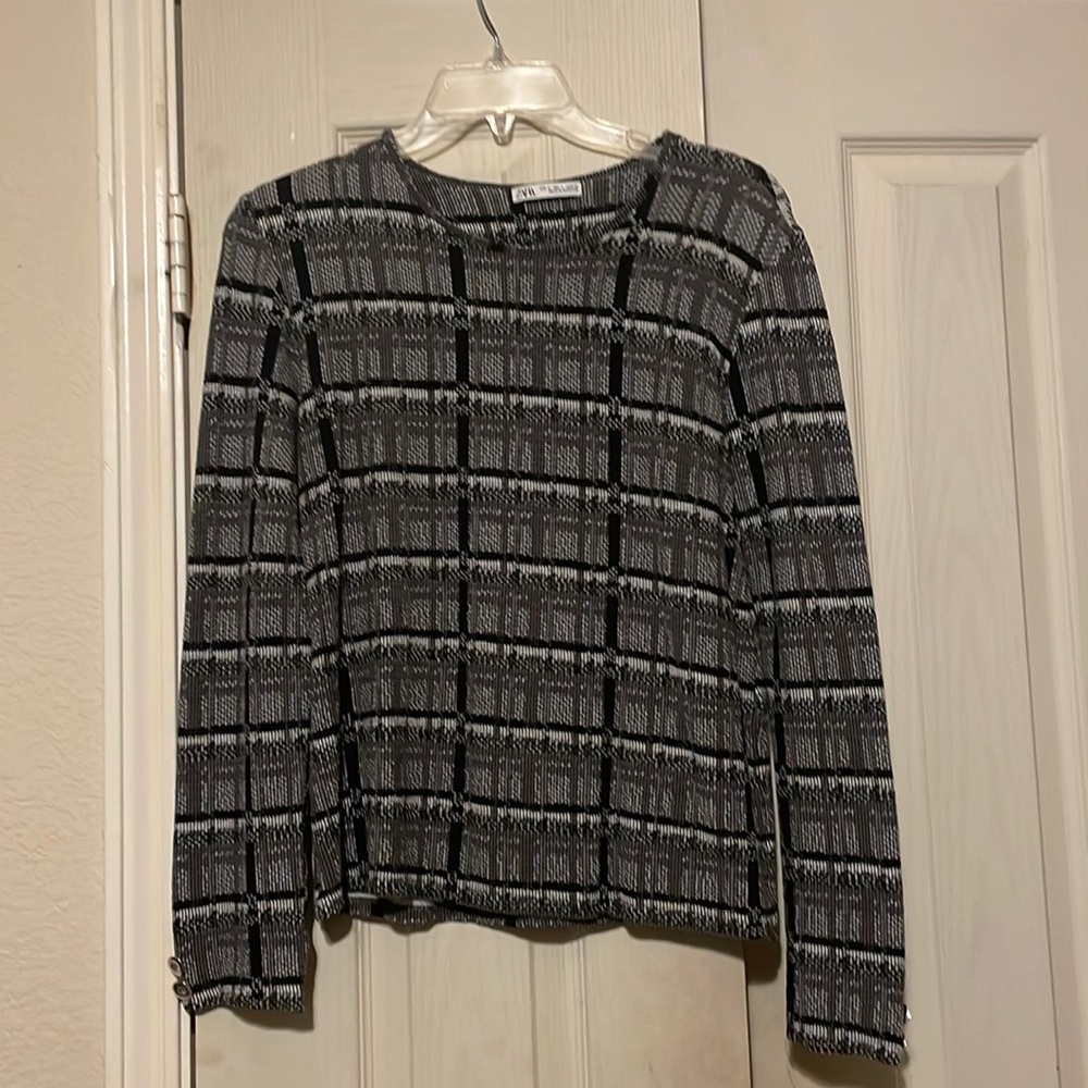 Long sleeve plaid top